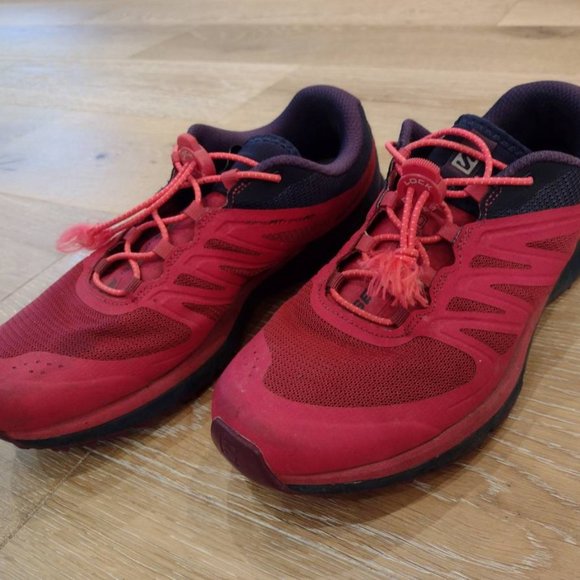 Saloman Shoes - Women's Saloman Trail-Running Shoes fuschia\pink